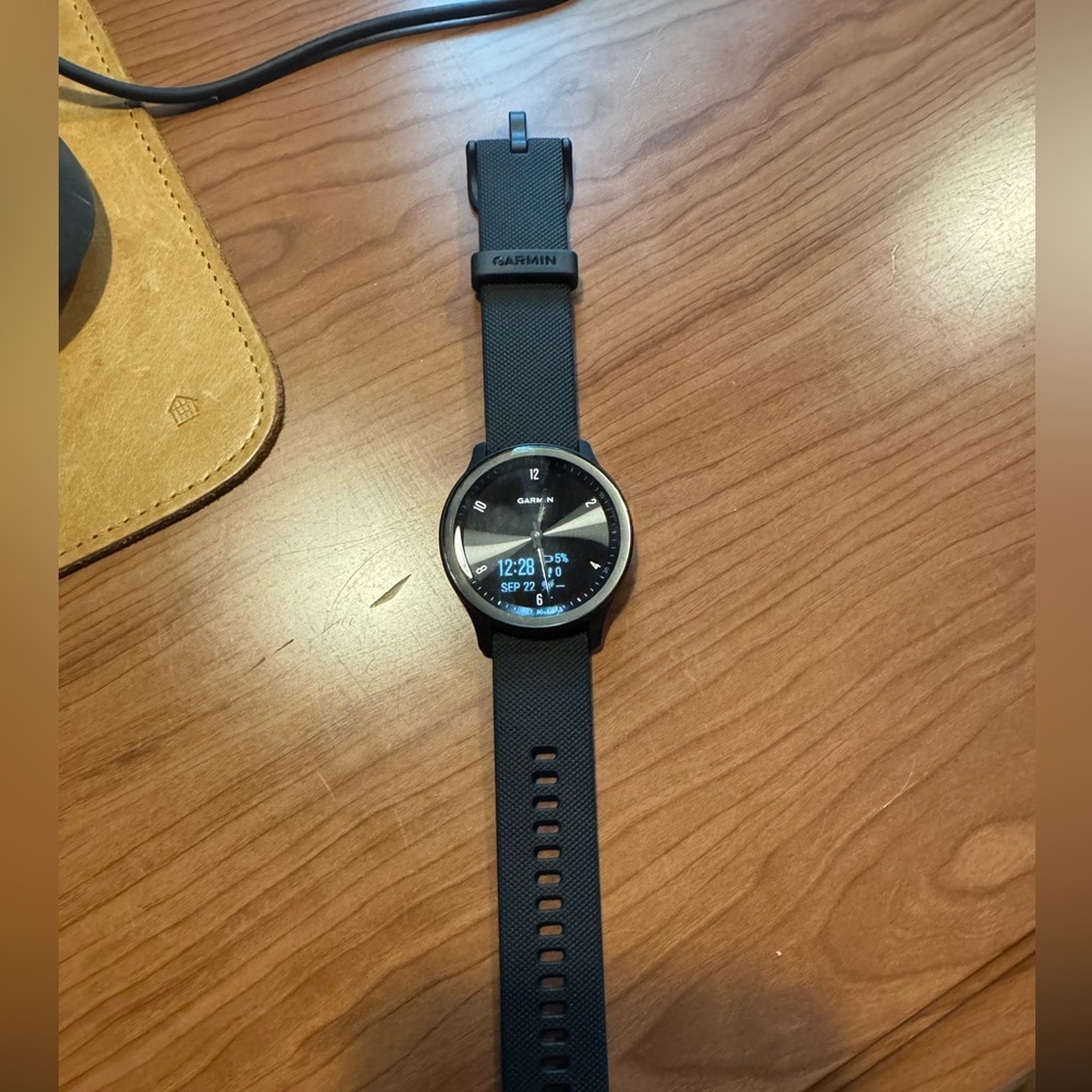 Garmin Vivomove sport - Picture 4 of 4
